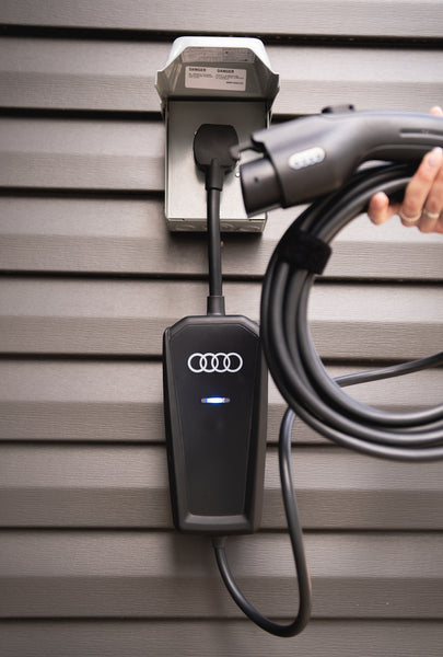 Câble de recharge mobile 2 en 1 pour véhicules électriques