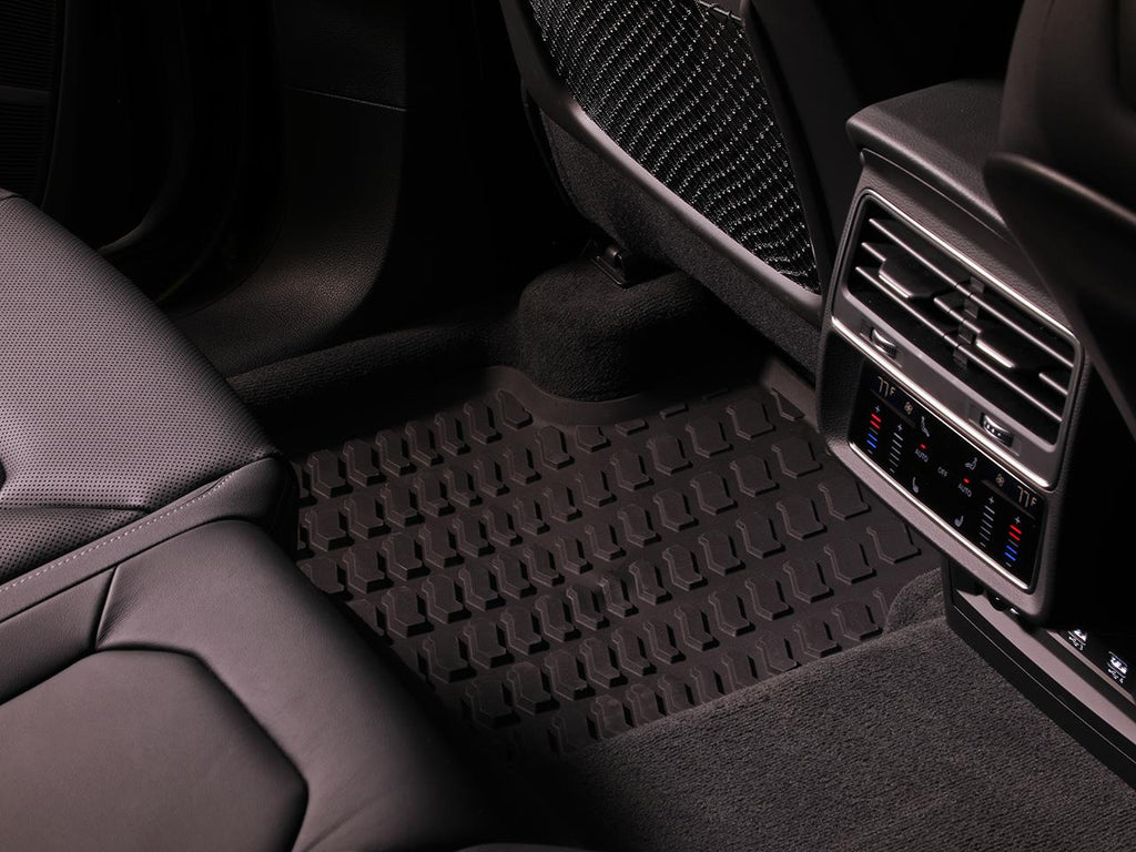 Tapis de protection en caoutchouc - arrière - Q8 2019 et +