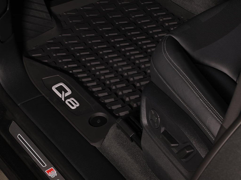 Tapis de protection en caoutchouc - avant - Q8 2019 et +